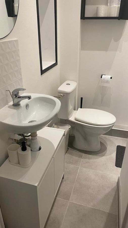 Appartement Studette Près De La Gare De